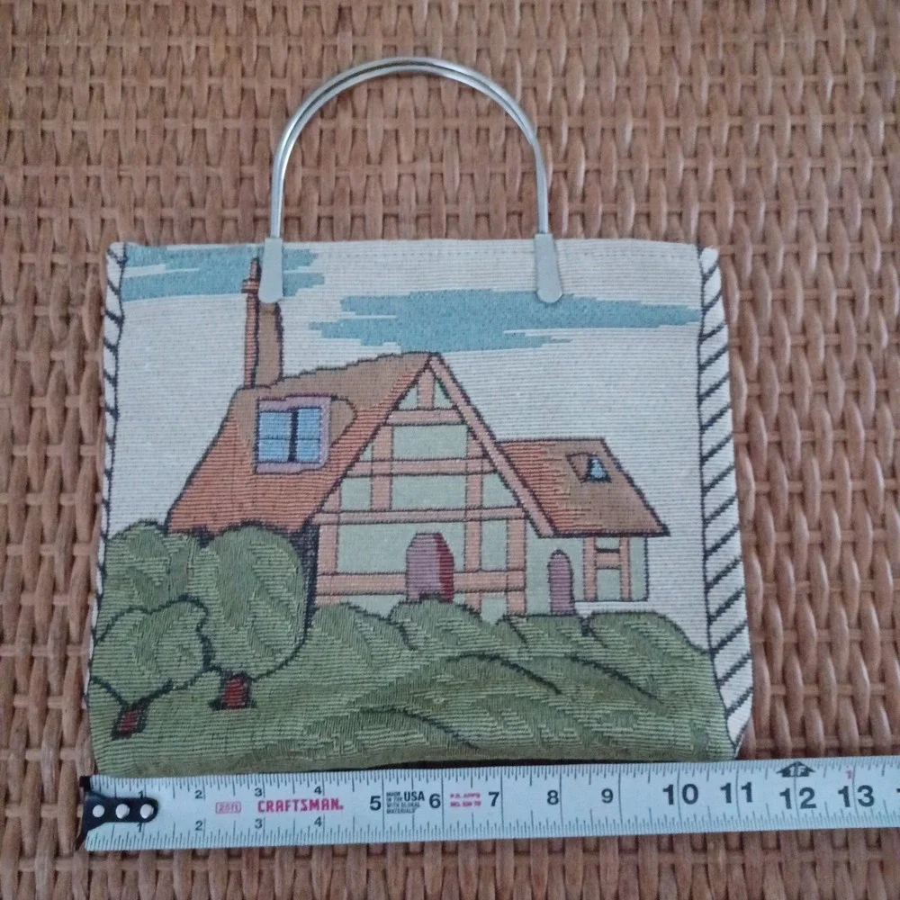 Vintage Needlepoint French Knot Cottage Garden Purse Embroidered Metal Handle‎